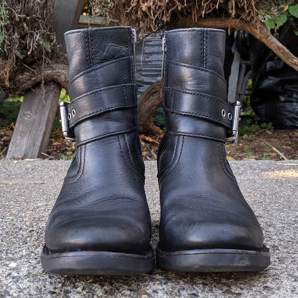 Vintage Women's Harley Davidson black leather boot
